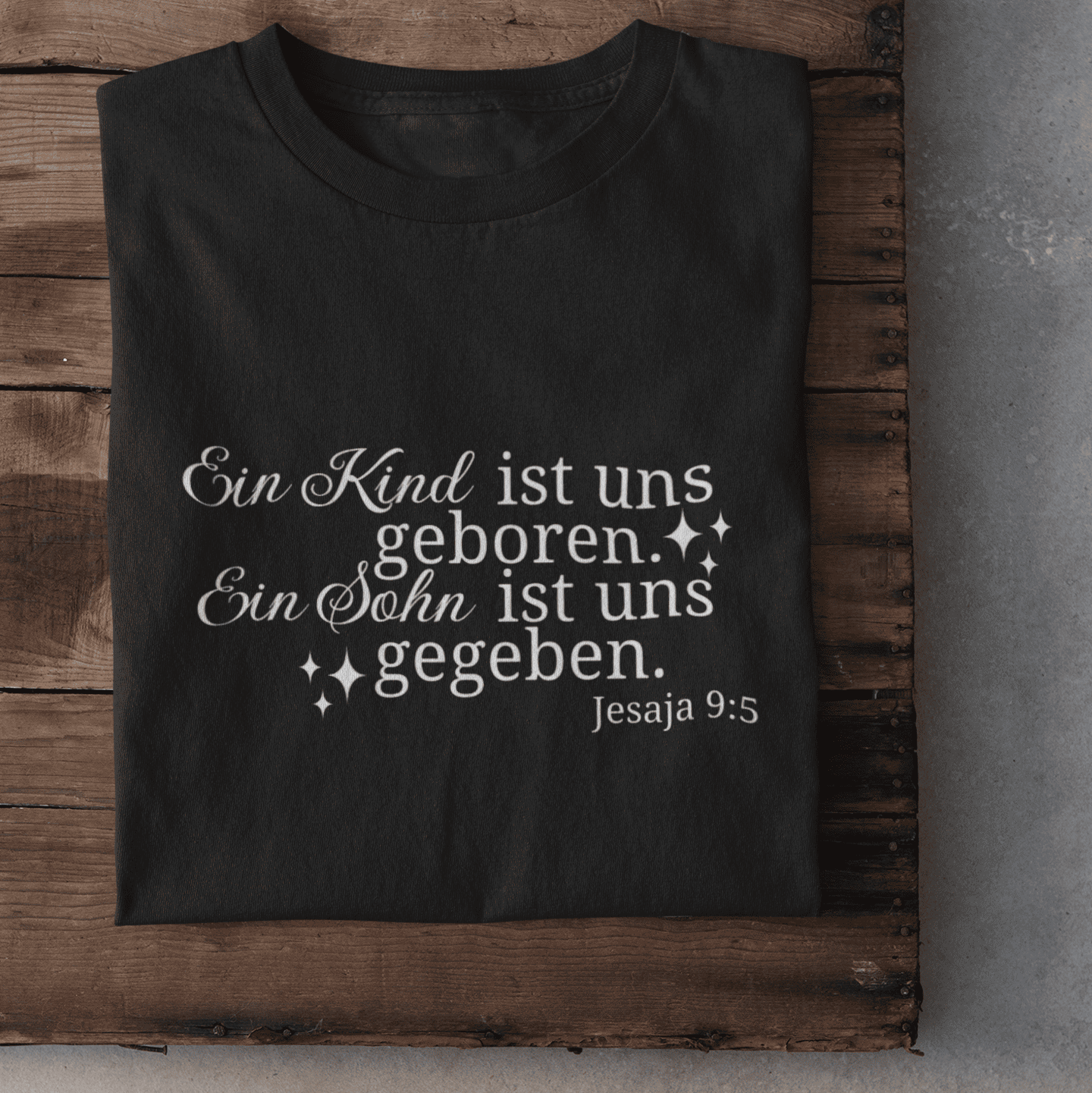 Ein Kind ist uns geboren - Damen Tshirt