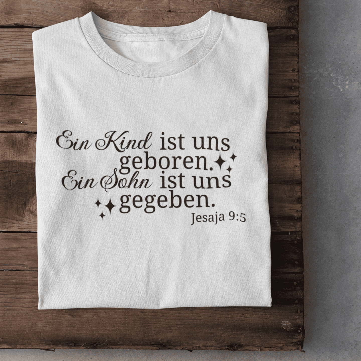 Ein Kind ist uns geboren - Damen Tshirt