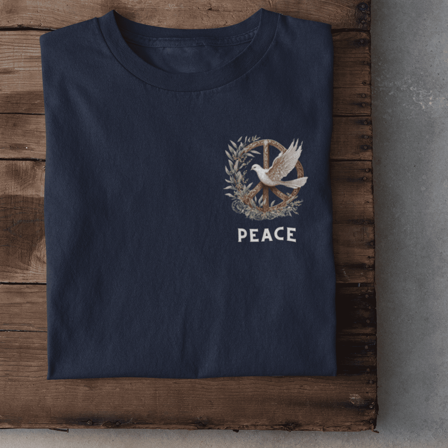 Peace Logo auf der Brust Damen Tshirt