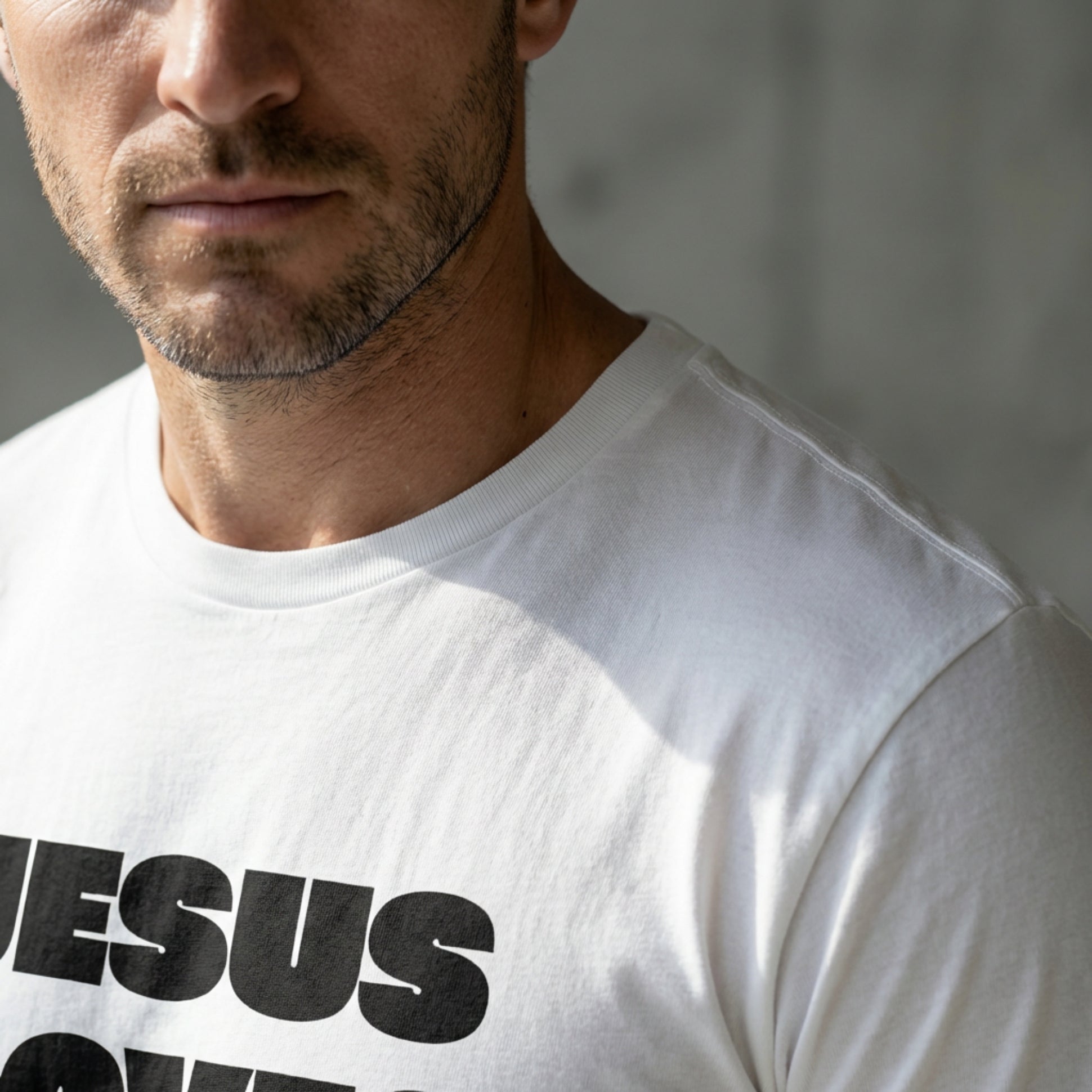 Christliches T-Shirt Herren „Jesus Loves You“ | Shirt mit christlicher Botschaft